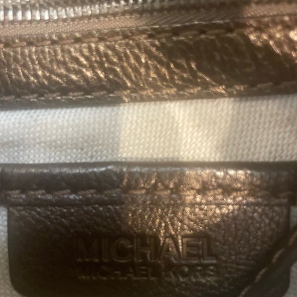 Purse - Picture 4 of 5